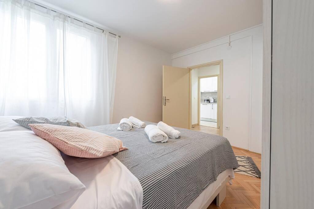 Apartment Bruno Bella Vista Дубровник Екстериор снимка